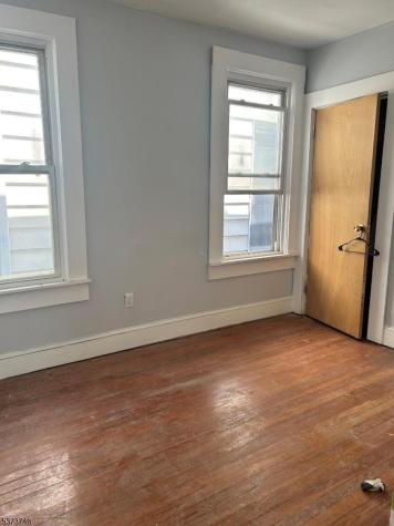 491 Norwood Street East Orange NJ 07018