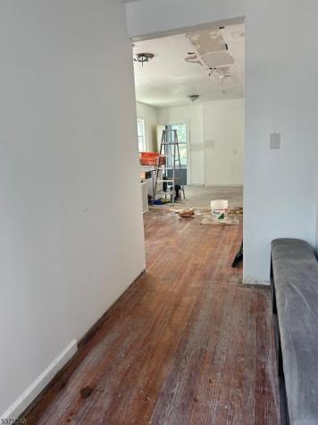 491 Norwood Street East Orange NJ 07018