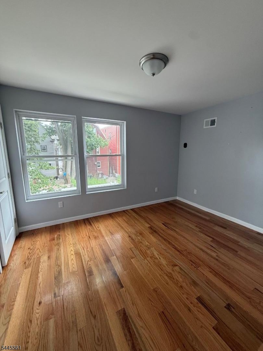 816 S 15th Street Newark NJ 07108