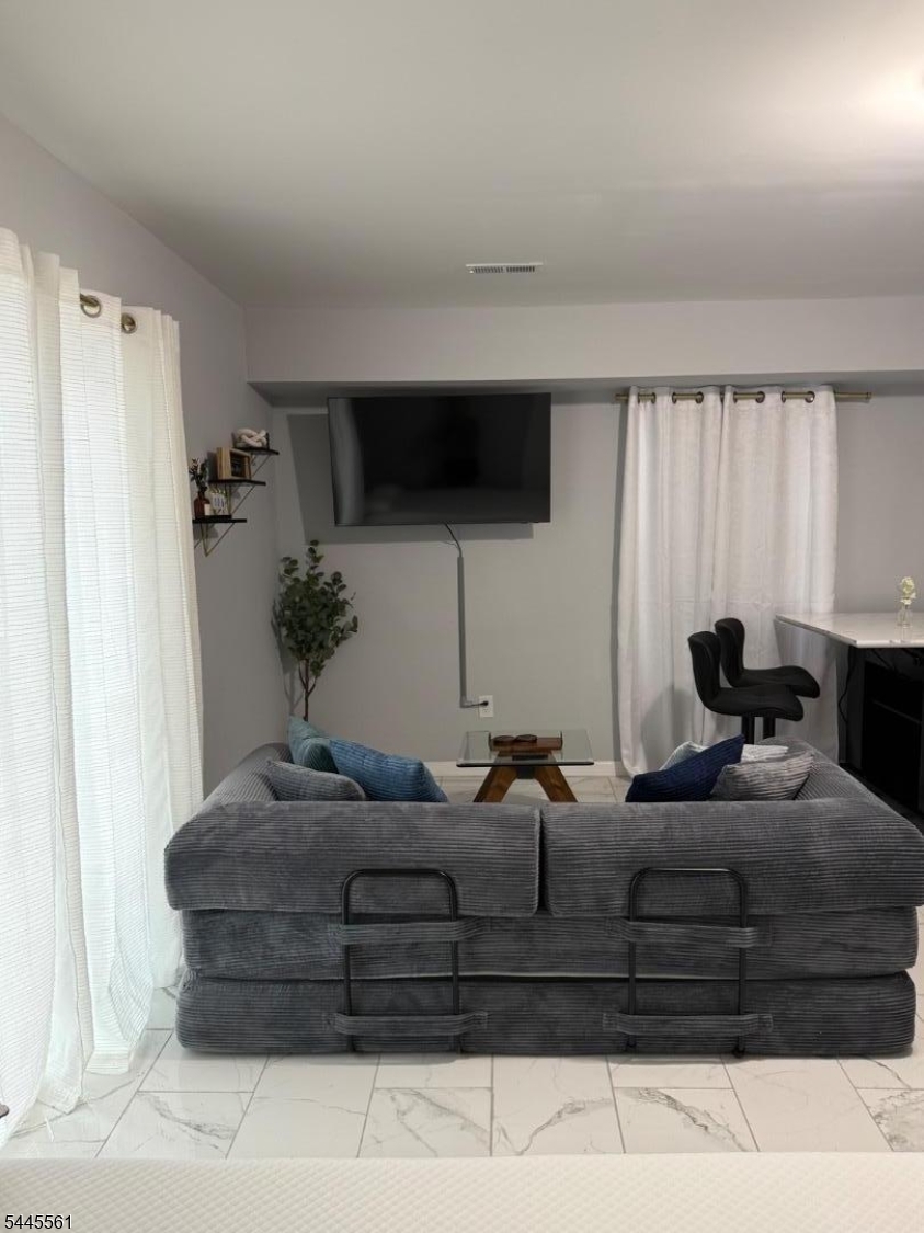 816 S 15th Street Newark NJ 07108