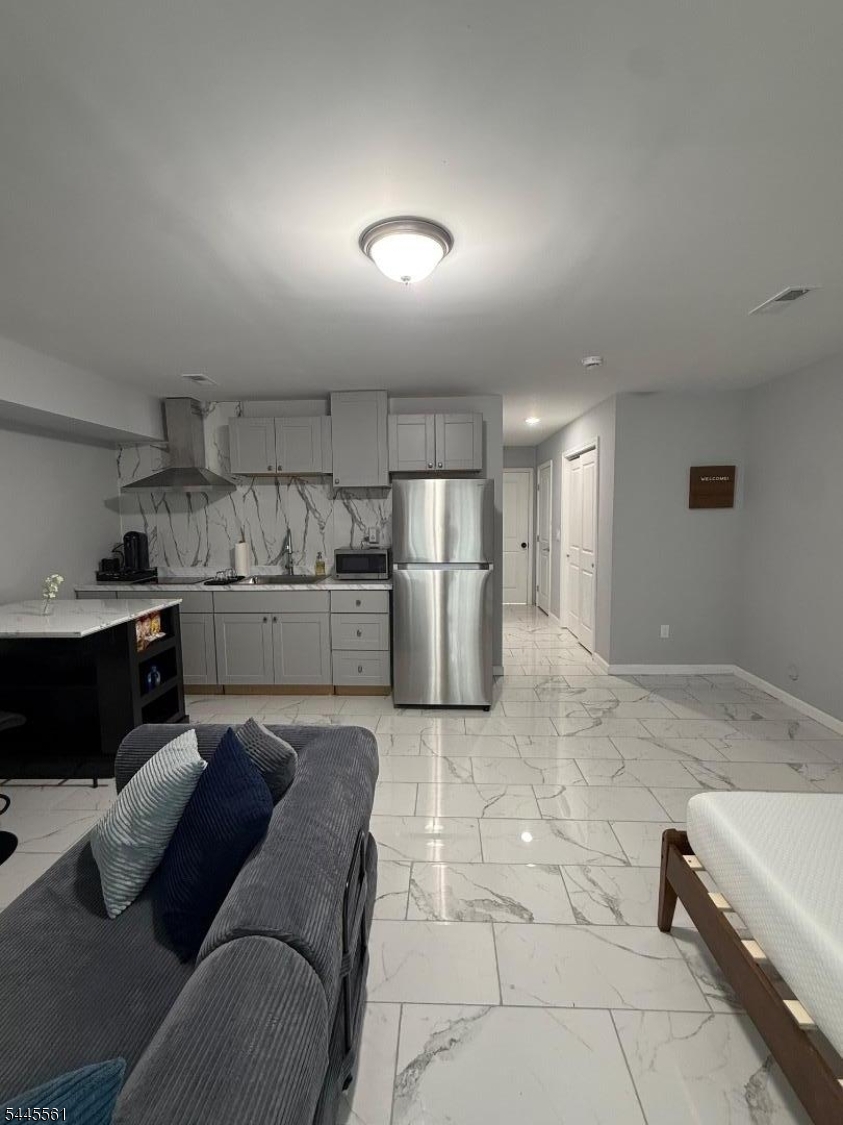 816 S 15th Street Newark NJ 07108