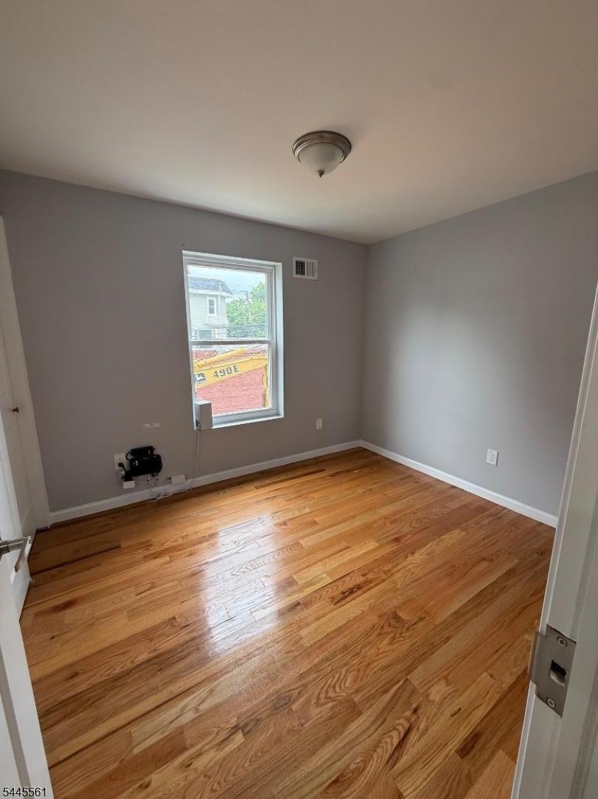 816 S 15th Street Newark NJ 07108
