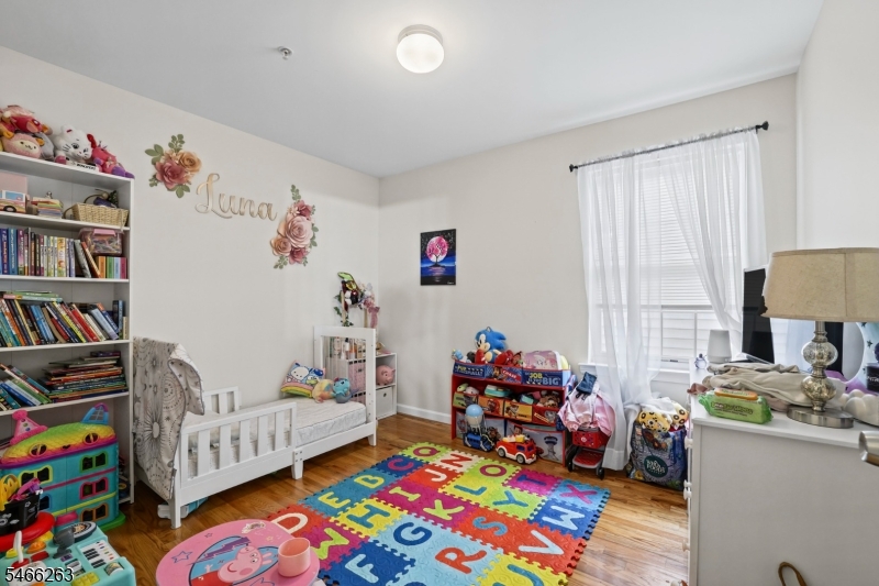 1063 William Street Elizabeth NJ 07201
