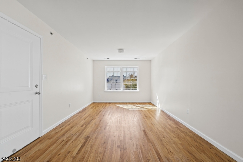 1063 William Street Elizabeth NJ 07201