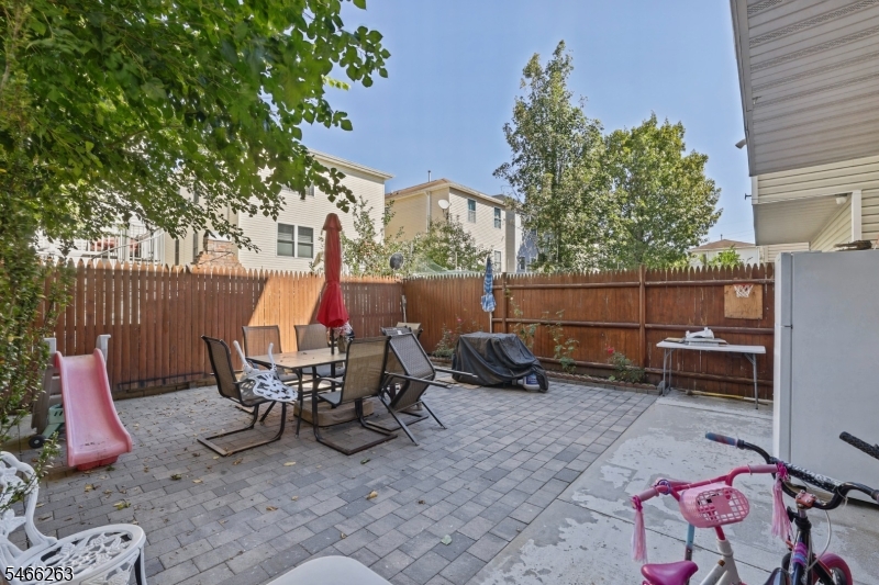 1063 William Street Elizabeth NJ 07201