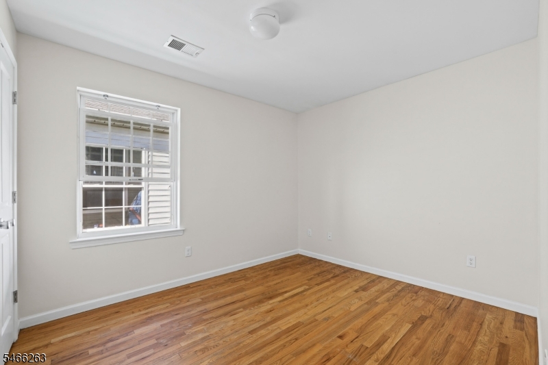 1063 William Street Elizabeth NJ 07201