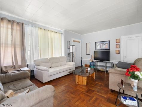 98 Ashland Avenue East Orange NJ 07017