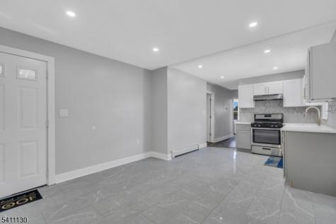 553 S Orange Avenue Newark NJ 07103
