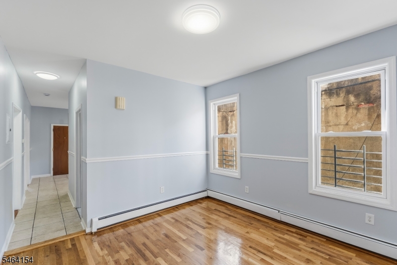 590 Hawthorne Avenue Irvington NJ 07112