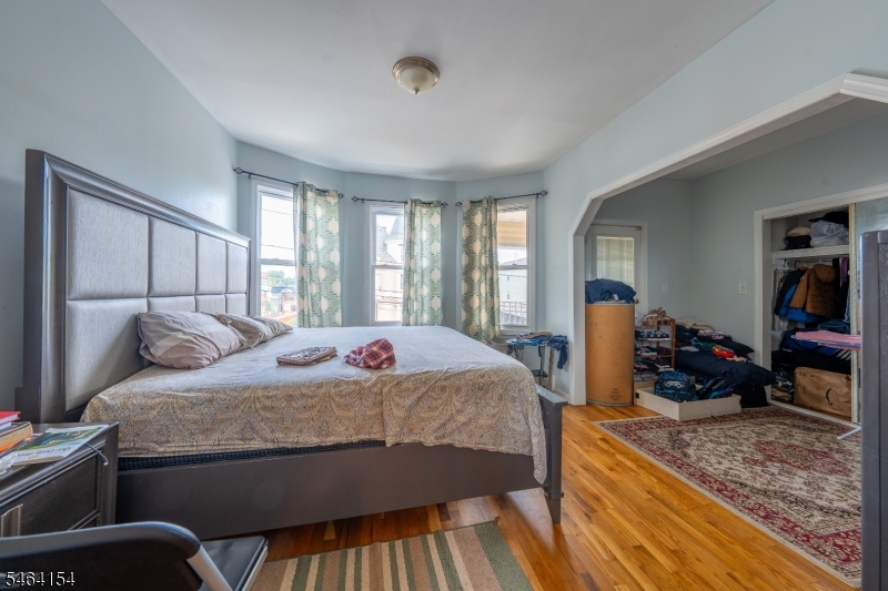 590 Hawthorne Avenue Irvington NJ 07112