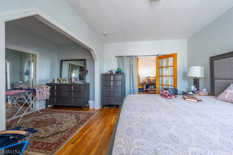 590 Hawthorne Avenue Irvington NJ 07112