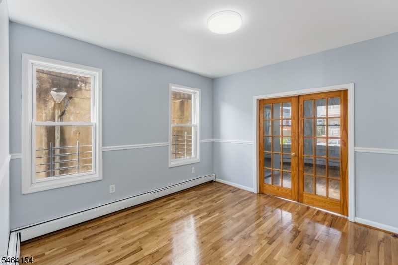 590 Hawthorne Avenue Irvington NJ 07112