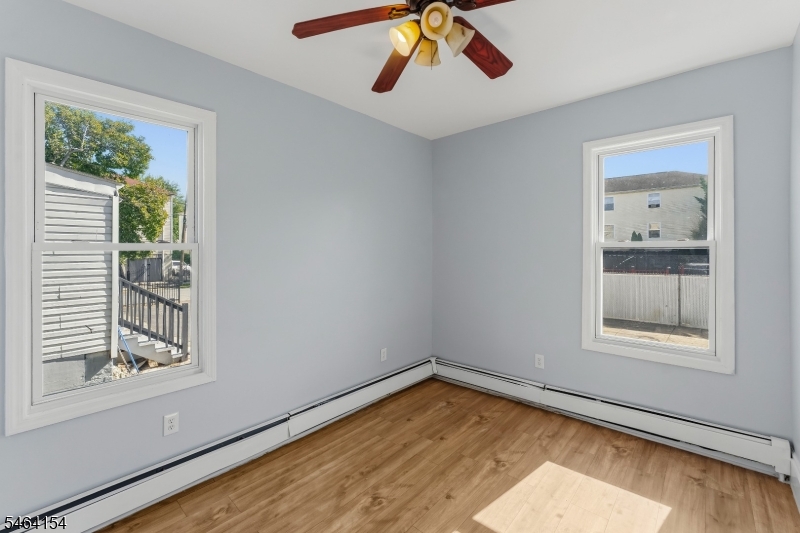 590 Hawthorne Avenue Irvington NJ 07112