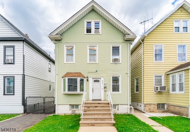 632 Grier Avenue Elizabeth NJ 07202