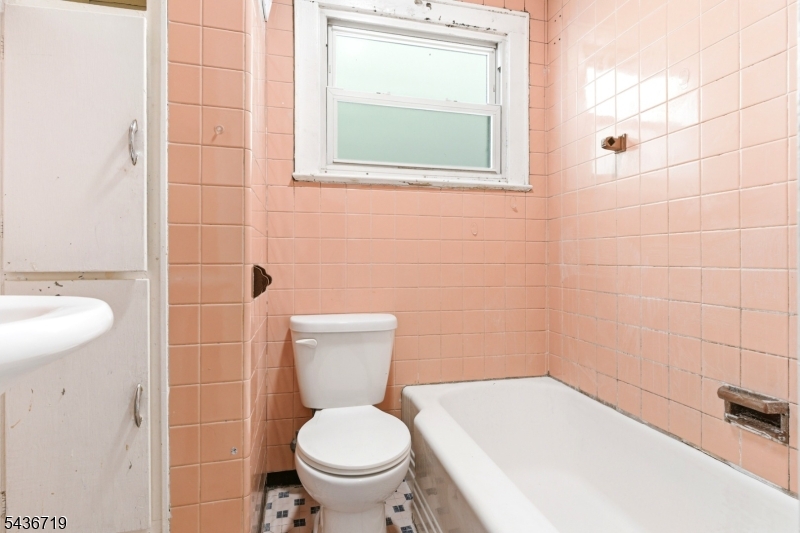 632 Grier Avenue Elizabeth NJ 07202