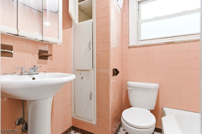 632 Grier Avenue Elizabeth NJ 07202