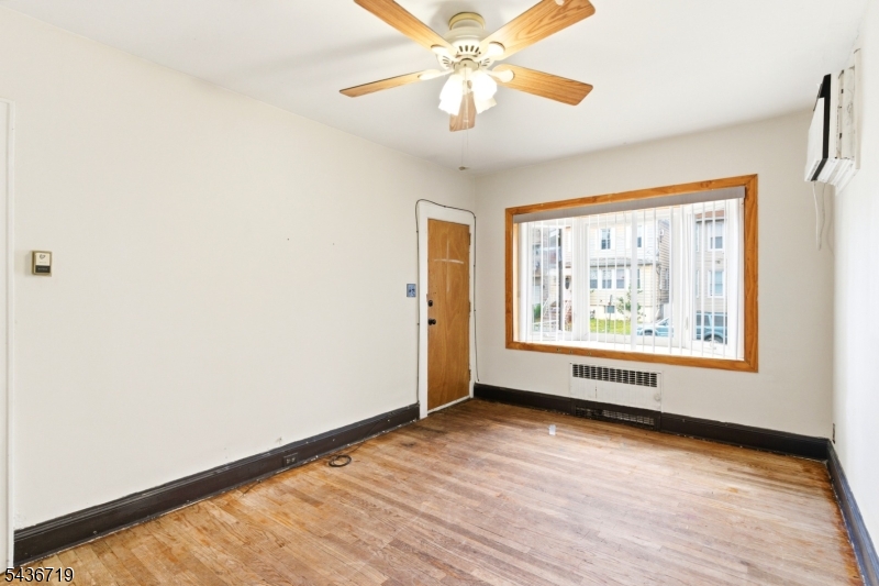 632 Grier Avenue Elizabeth NJ 07202
