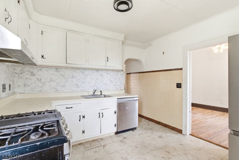 632 Grier Avenue Elizabeth NJ 07202