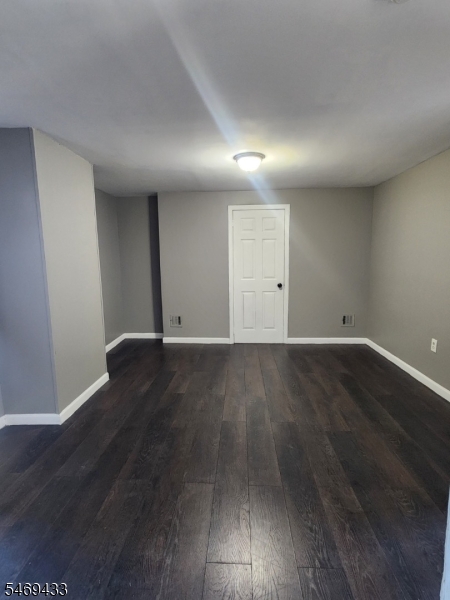71 Schley Street Newark NJ 07112