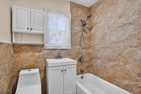 292 N Maple Avenue East Orange NJ 07017
