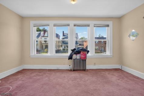 292 N Maple Avenue East Orange NJ 07017