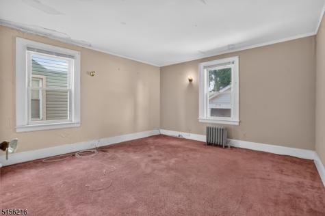 292 N Maple Avenue East Orange NJ 07017