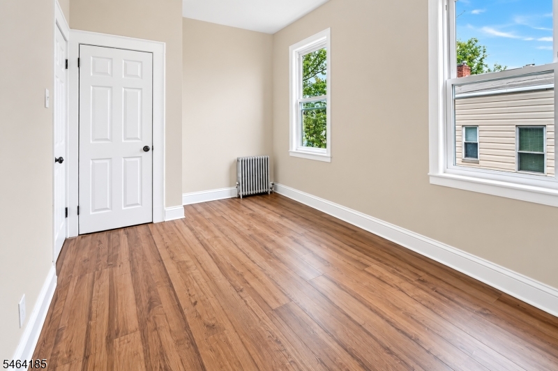 17 Arverne Terrace Irvington NJ 07111