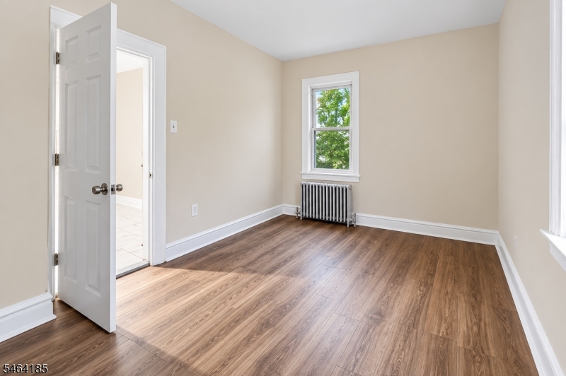 17 Arverne Terrace Irvington NJ 07111