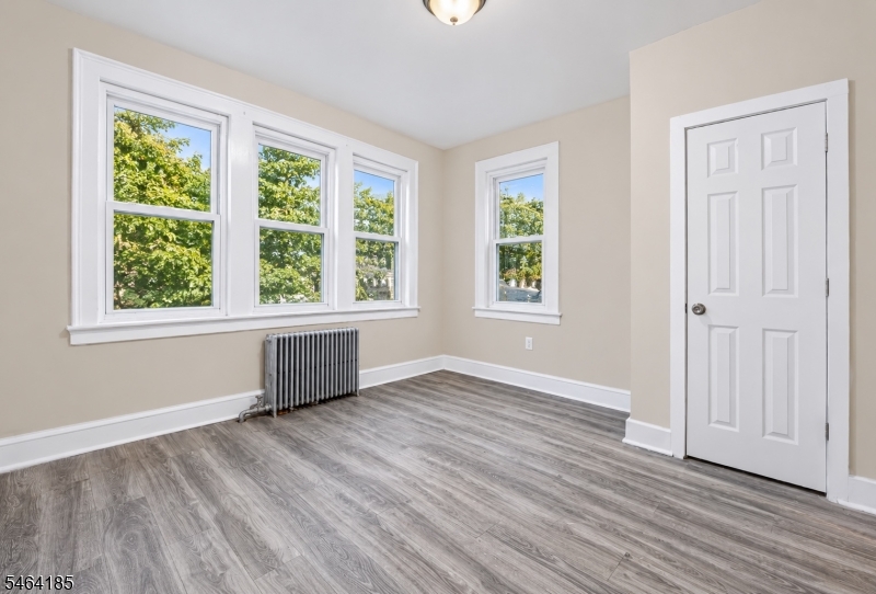17 Arverne Terrace Irvington NJ 07111