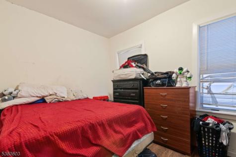 36 Arverne Terrace Irvington NJ 07111