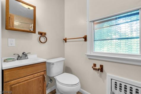 123 Steuben Street East Orange NJ 07018