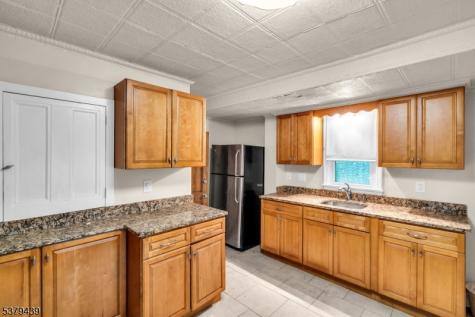 123 Steuben Street East Orange NJ 07018