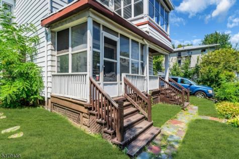 123 Steuben Street East Orange NJ 07018