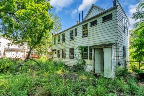 123 Steuben Street East Orange NJ 07018