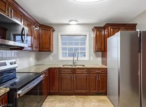 53 12TH Avenue Paterson NJ 07501