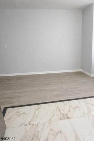 48 Oak Avenue Irvington NJ 07111