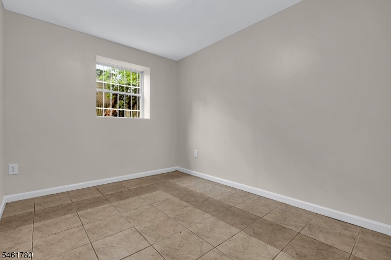 914 S 18th Street Newark NJ 07108