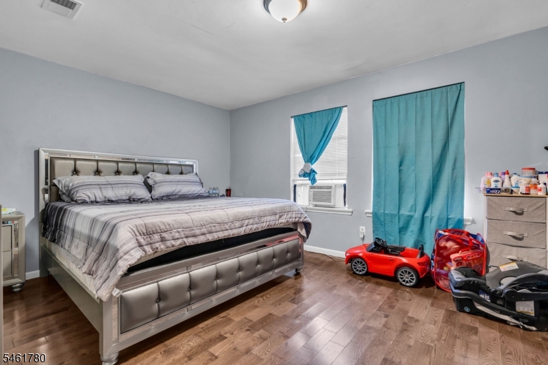 914 S 18th Street Newark NJ 07108
