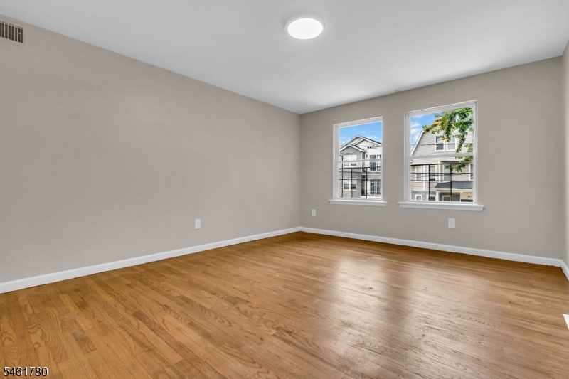 914 S 18th Street Newark NJ 07108