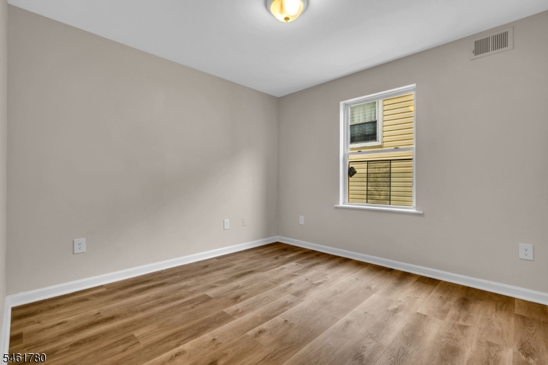 914 S 18th Street Newark NJ 07108