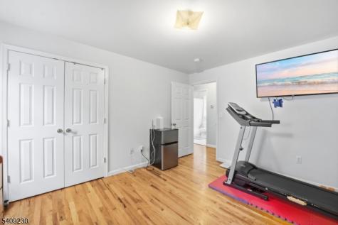 637 Jefferson Avenue Elizabeth NJ 07201