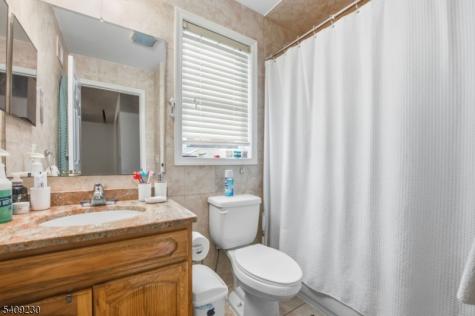 637 Jefferson Avenue Elizabeth NJ 07201