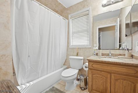 637 Jefferson Avenue Elizabeth NJ 07201