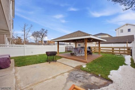 637 Jefferson Avenue Elizabeth NJ 07201