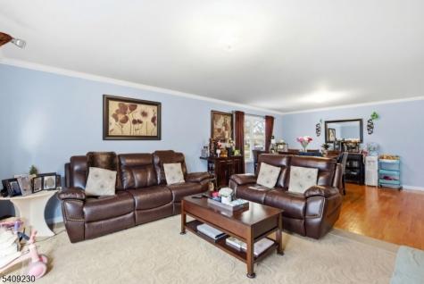 637 Jefferson Avenue Elizabeth NJ 07201