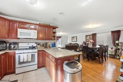 637 Jefferson Avenue Elizabeth NJ 07201