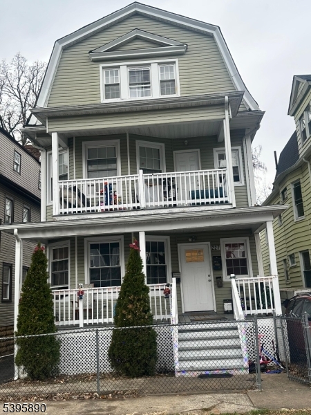 227 Amherst Street East Orange NJ 07018
