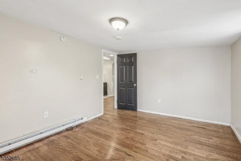 277 S Clinton Street East Orange NJ 07018