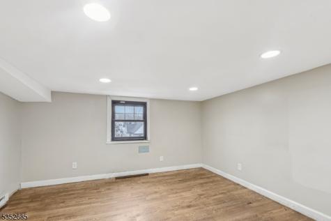 277 S Clinton Street East Orange NJ 07018