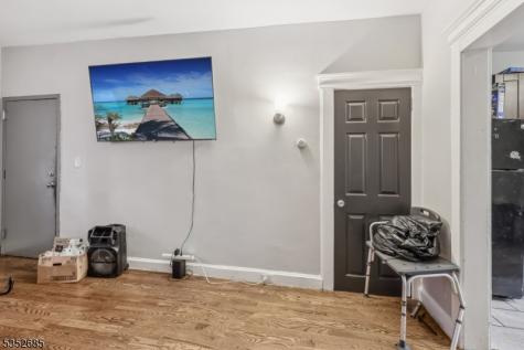 277 S Clinton Street East Orange NJ 07018